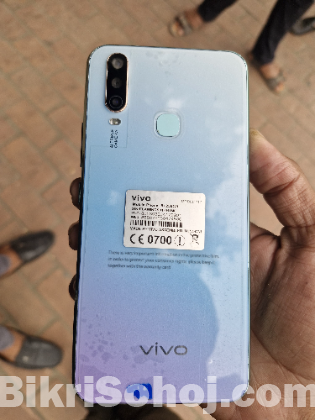 vivo y17